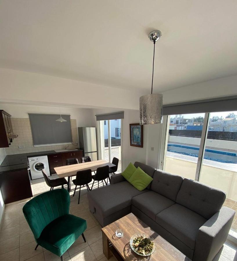 Cosy Apartment In Kato Paphos With Pool Access Экстерьер фото